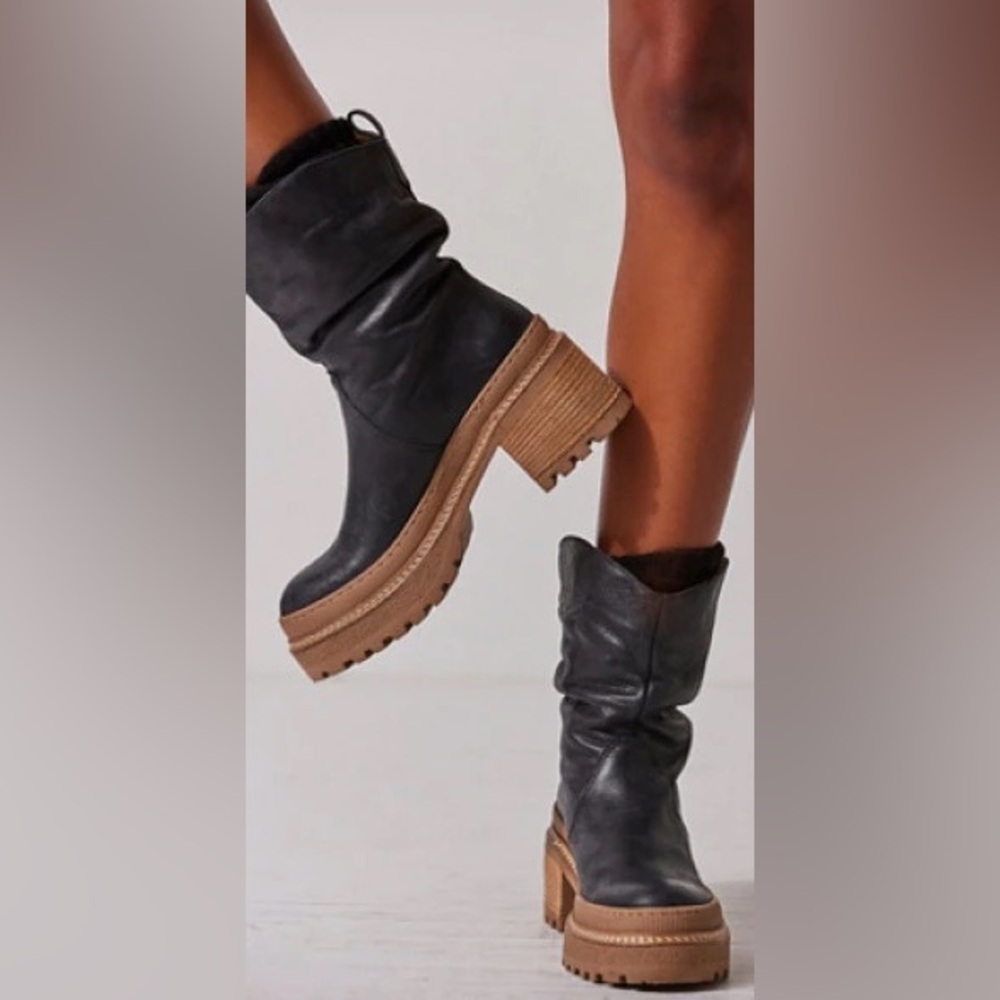 NWT - Free People - Mel Slouch Boots - Black Leather - Sze 10